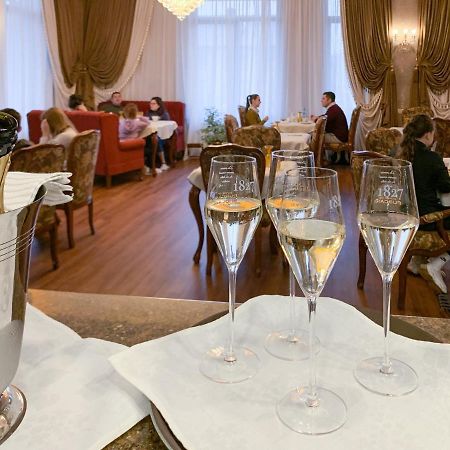 Gregory Boutique Hotel Kişinev Dış mekan fotoğraf Restaurant